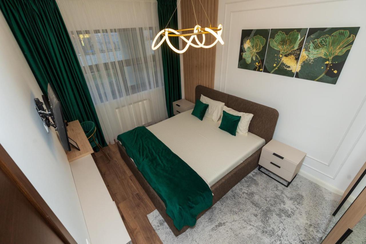 Clabucet Luxury Apartament เปรดัล ภายนอก รูปภาพ