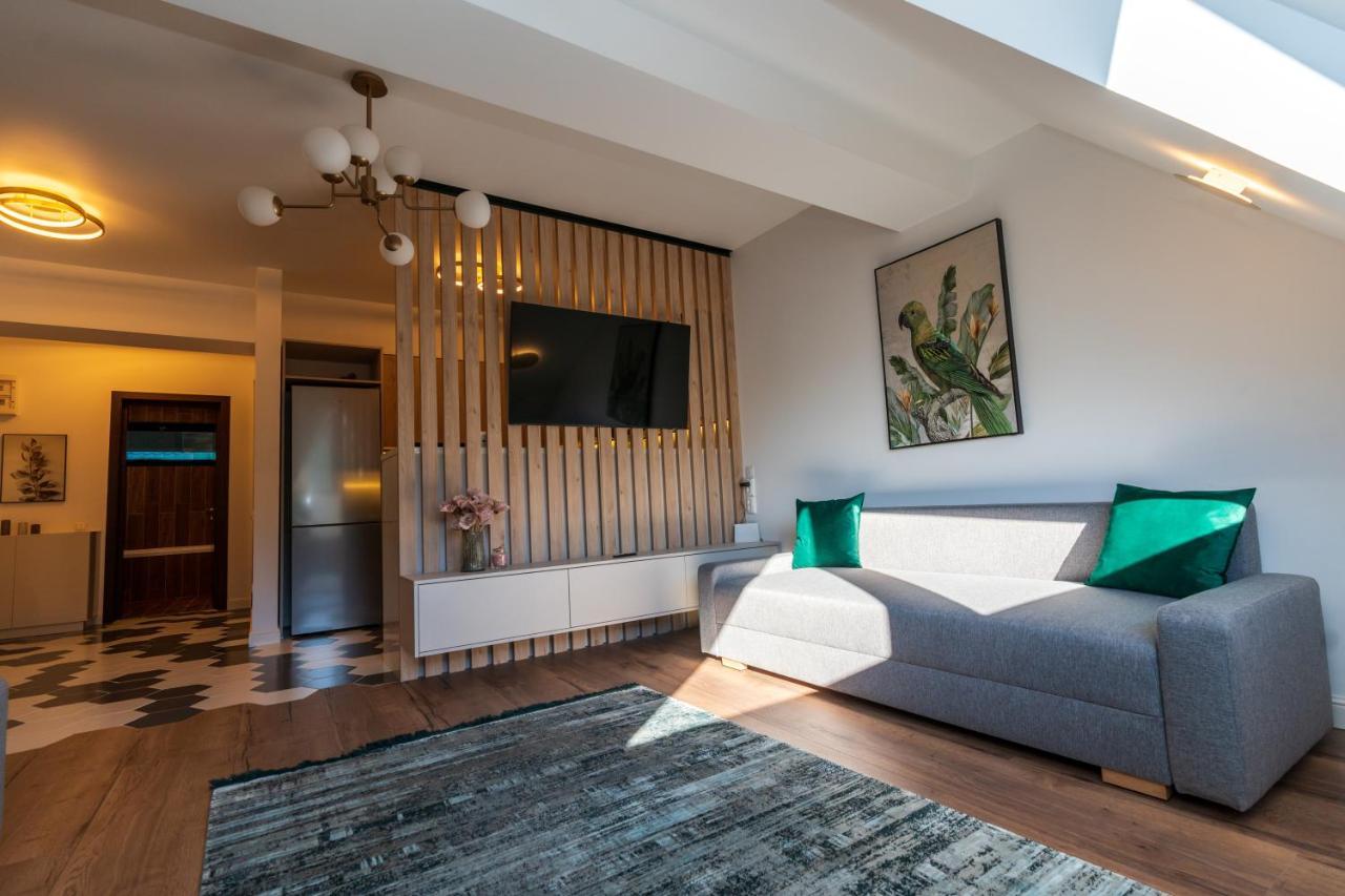 Clabucet Luxury Apartament เปรดัล ภายนอก รูปภาพ