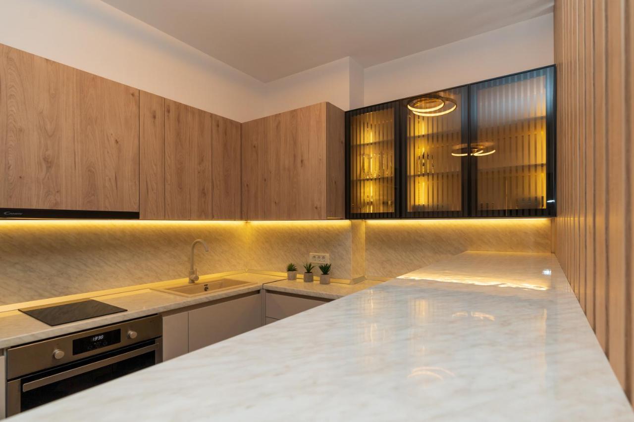 Clabucet Luxury Apartament เปรดัล ภายนอก รูปภาพ