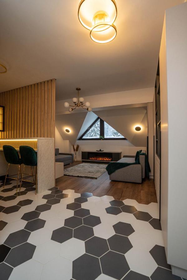 Clabucet Luxury Apartament เปรดัล ภายนอก รูปภาพ